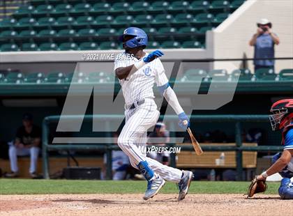 Thumbnail 2 in 42nd Annual FACA West All-Stars vs East All-Stars photogallery.