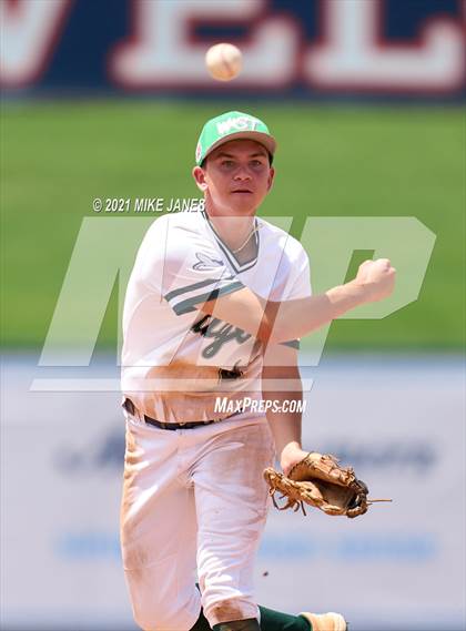 Thumbnail 3 in 42nd Annual FACA West All-Stars vs East All-Stars photogallery.