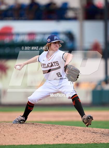 Thumbnail 2 in 42nd Annual FACA West All-Stars vs East All-Stars photogallery.