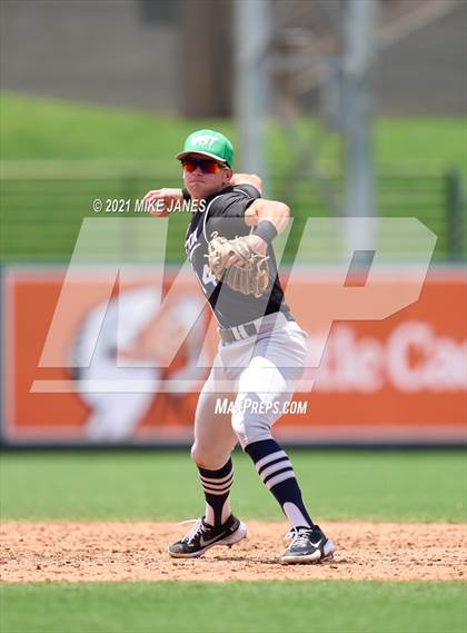 Thumbnail 3 in 42nd Annual FACA West All-Stars vs East All-Stars photogallery.