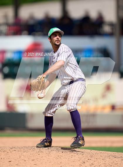 Thumbnail 2 in 42nd Annual FACA West All-Stars vs East All-Stars photogallery.