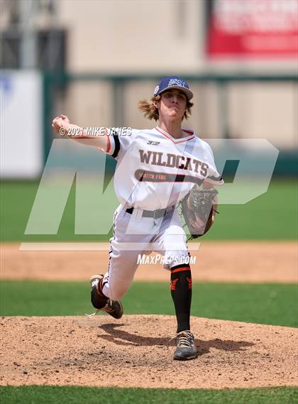 Thumbnail 2 in 42nd Annual FACA West All-Stars vs East All-Stars photogallery.