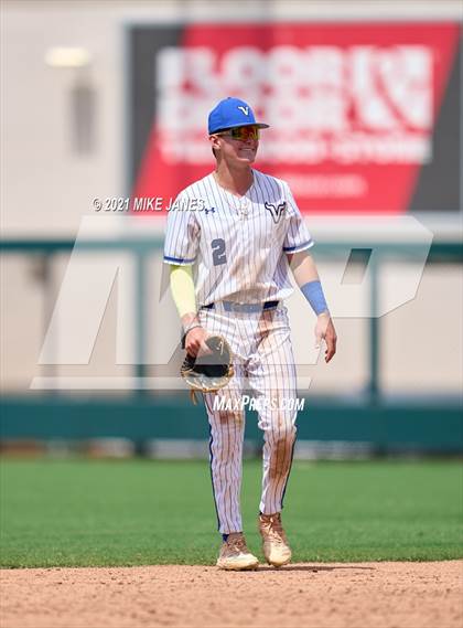 Thumbnail 2 in 42nd Annual FACA West All-Stars vs East All-Stars photogallery.