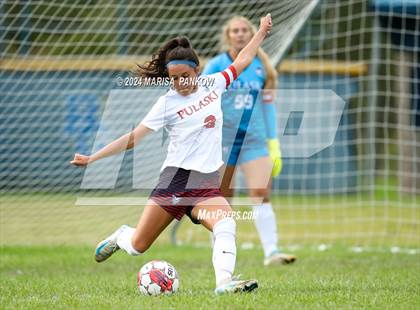 Thumbnail 2 in Bishop Grimes vs Pulaski photogallery.