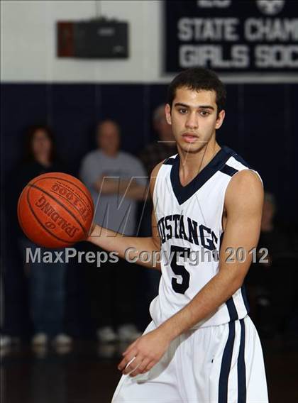 Thumbnail 2 in Immaculate vs. Gilbert (CIAC Class S Quarterfinal) photogallery.