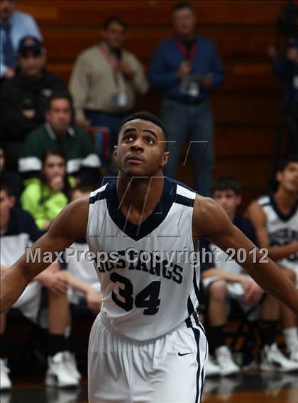 Thumbnail 3 in Immaculate vs. Gilbert (CIAC Class S Quarterfinal) photogallery.