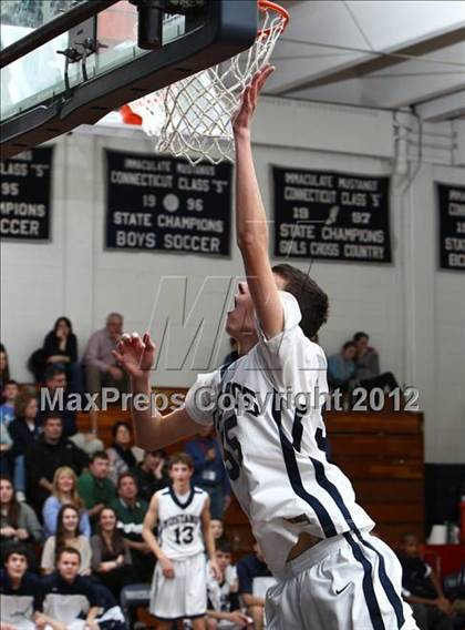 Thumbnail 2 in Immaculate vs. Gilbert (CIAC Class S Quarterfinal) photogallery.