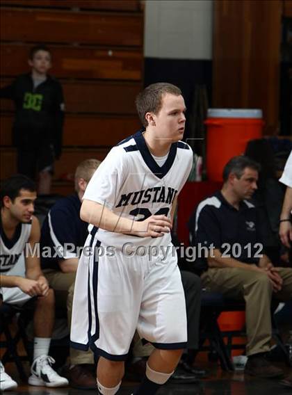 Thumbnail 2 in Immaculate vs. Gilbert (CIAC Class S Quarterfinal) photogallery.