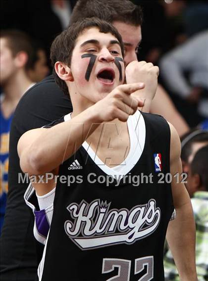 Thumbnail 3 in Immaculate vs. Gilbert (CIAC Class S Quarterfinal) photogallery.