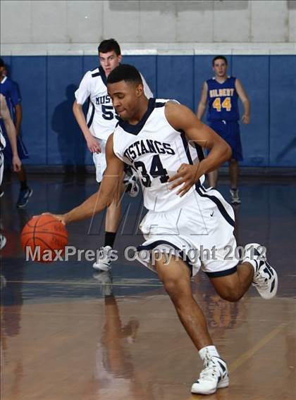 Thumbnail 3 in Immaculate vs. Gilbert (CIAC Class S Quarterfinal) photogallery.