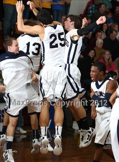 Thumbnail 3 in Immaculate vs. Gilbert (CIAC Class S Quarterfinal) photogallery.