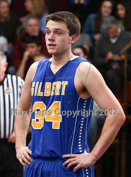 Thumbnail 2 in Immaculate vs. Gilbert (CIAC Class S Quarterfinal) photogallery.