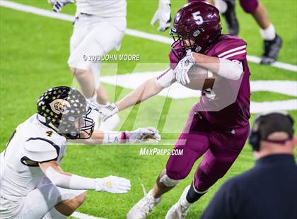 Thumbnail 2 in Canadian vs. Abernathy (UIL 3AQuarterfinal Playoff) photogallery.