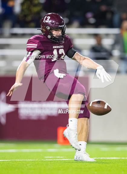 Thumbnail 2 in Canadian vs. Abernathy (UIL 3AQuarterfinal Playoff) photogallery.