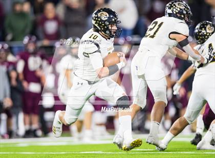 Thumbnail 1 in Canadian vs. Abernathy (UIL 3AQuarterfinal Playoff) photogallery.
