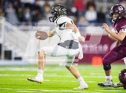 Thumbnail 3 in Canadian vs. Abernathy (UIL 3AQuarterfinal Playoff) photogallery.