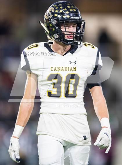 Thumbnail 2 in Canadian vs. Abernathy (UIL 3AQuarterfinal Playoff) photogallery.
