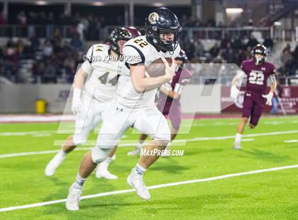 Thumbnail 1 in Canadian vs. Abernathy (UIL 3AQuarterfinal Playoff) photogallery.