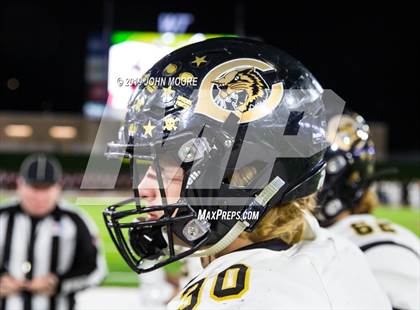 Thumbnail 1 in Canadian vs. Abernathy (UIL 3AQuarterfinal Playoff) photogallery.