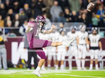Thumbnail 1 in Canadian vs. Abernathy (UIL 3AQuarterfinal Playoff) photogallery.
