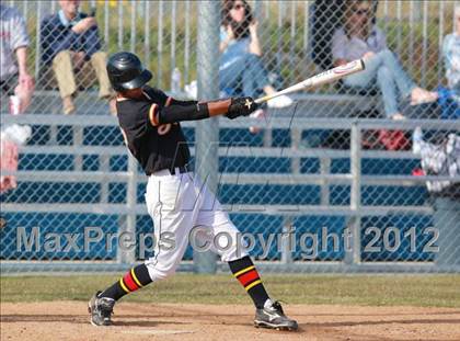 Thumbnail 2 in Taft vs. San Marcos (San Diego Lions Tournament) photogallery.