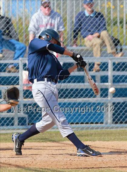 Thumbnail 1 in Taft vs. San Marcos (San Diego Lions Tournament) photogallery.