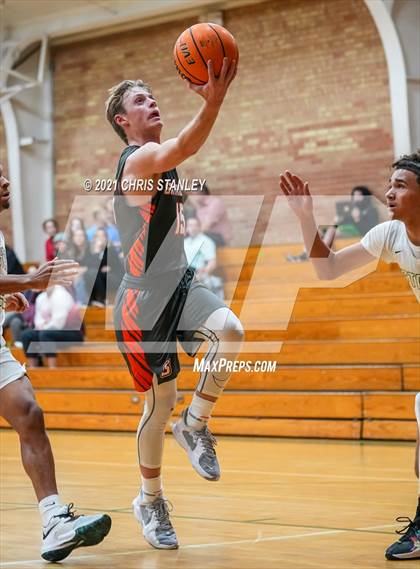 Thumbnail 3 in Skyridge vs. Start (Cactus Jam Tournament) photogallery.