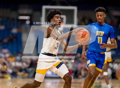 Thumbnail 3 in Oak Cliff Faith Family Academy vs Washington (UIL 5A Basketball Final) photogallery.