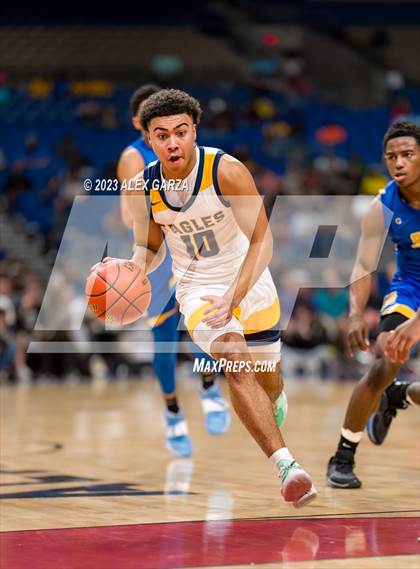 Thumbnail 3 in Oak Cliff Faith Family Academy vs Washington (UIL 5A Basketball Final) photogallery.