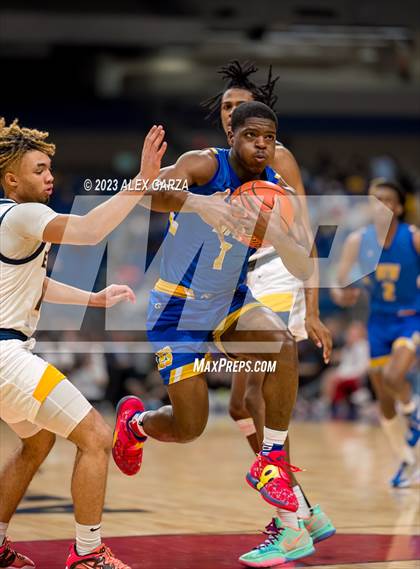Thumbnail 2 in Oak Cliff Faith Family Academy vs Washington (UIL 5A Basketball Final) photogallery.