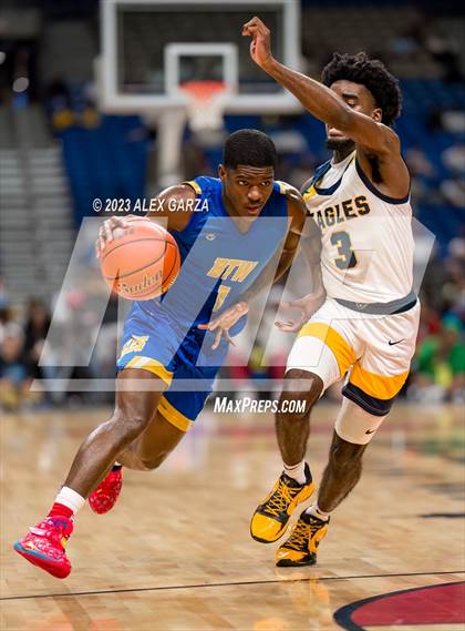 Thumbnail 2 in Oak Cliff Faith Family Academy vs Washington (UIL 5A Basketball Final) photogallery.