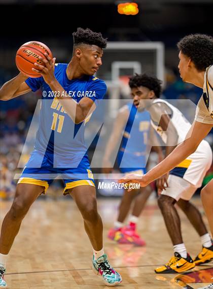 Thumbnail 3 in Oak Cliff Faith Family Academy vs Washington (UIL 5A Basketball Final) photogallery.