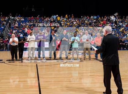 Thumbnail 3 in Oak Cliff Faith Family Academy vs Washington (UIL 5A Basketball Final) photogallery.