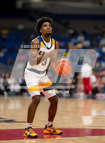 Thumbnail 1 in Oak Cliff Faith Family Academy vs Washington (UIL 5A Basketball Final) photogallery.