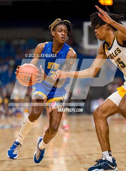 Thumbnail 3 in Oak Cliff Faith Family Academy vs Washington (UIL 5A Basketball Final) photogallery.