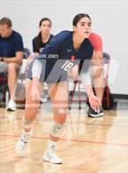 Photo from the gallery "Sacred Heart vs. Salpointe Catholic (Nike TOC Southwest)"