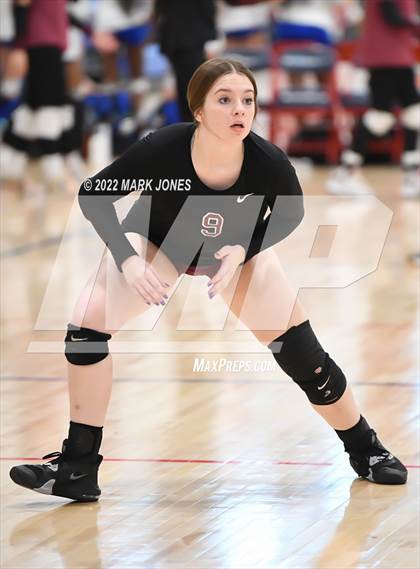 Thumbnail 2 in Sacred Heart vs. Salpointe Catholic (Nike TOC Southwest) photogallery.