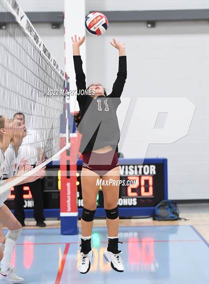 Thumbnail 3 in Sacred Heart vs. Salpointe Catholic (Nike TOC Southwest) photogallery.