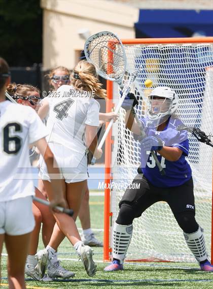Thumbnail 1 in Archbishop Mitty vs. Los Altos (CIFCCS D2 Final) photogallery.
