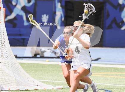 Thumbnail 2 in Archbishop Mitty vs. Los Altos (CIFCCS D2 Final) photogallery.