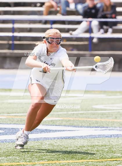 Thumbnail 3 in Archbishop Mitty vs. Los Altos (CIFCCS D2 Final) photogallery.