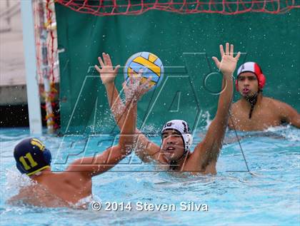Thumbnail 2 in Bonita Vista vs. Castle Park (CIF SDS D3 First Round Playoff) photogallery.