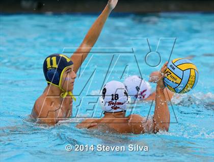 Thumbnail 2 in Bonita Vista vs. Castle Park (CIF SDS D3 First Round Playoff) photogallery.