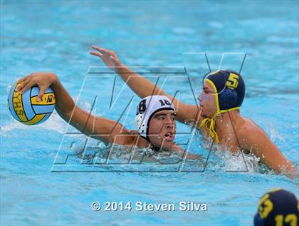Thumbnail 2 in Bonita Vista vs. Castle Park (CIF SDS D3 First Round Playoff) photogallery.