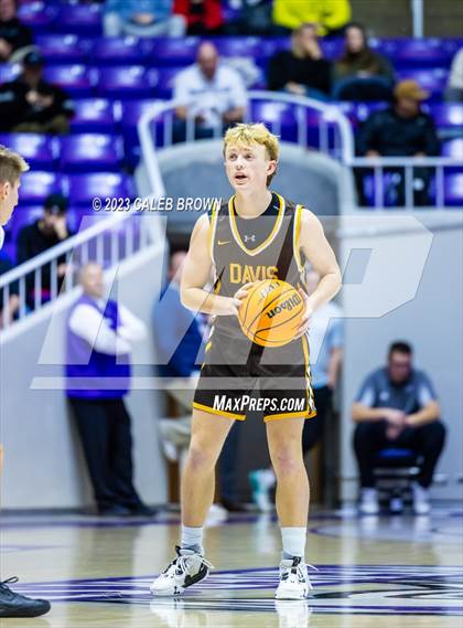 Thumbnail 1 in Davis vs. Lone Peak (UHSAA 6A Quarterfinal) photogallery.