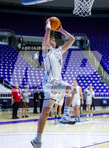 Thumbnail 1 in Davis vs. Lone Peak (UHSAA 6A Quarterfinal) photogallery.