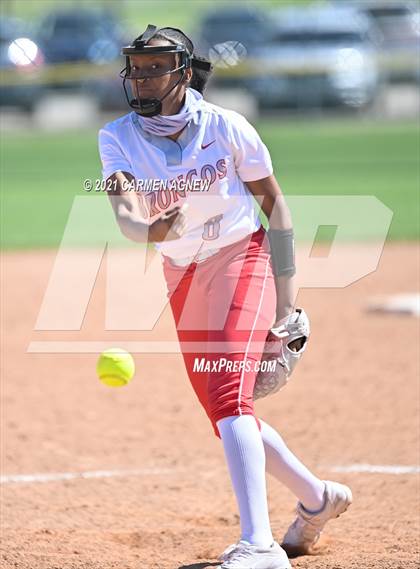 Thumbnail 3 in Klein Cain vs Lake Belton (NFCA Texas High School Leadoff Classic Tournament) photogallery.