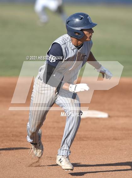 Thumbnail 3 in Thousand Oaks vs. Trabuco Hills (CIF-SS D2 Final) photogallery.