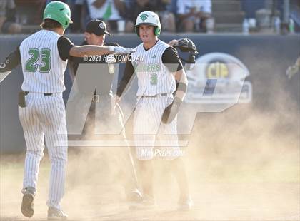 Thumbnail 1 in Thousand Oaks vs. Trabuco Hills (CIF-SS D2 Final) photogallery.