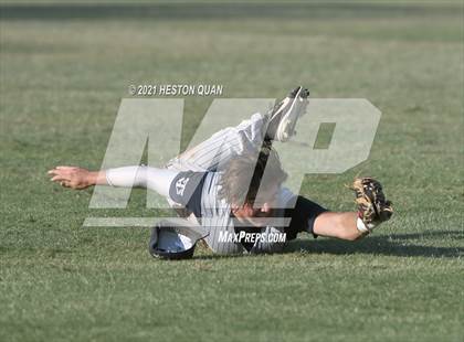 Thumbnail 1 in Thousand Oaks vs. Trabuco Hills (CIF-SS D2 Final) photogallery.